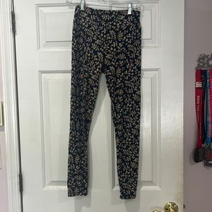 Lularoe printed soft leggings